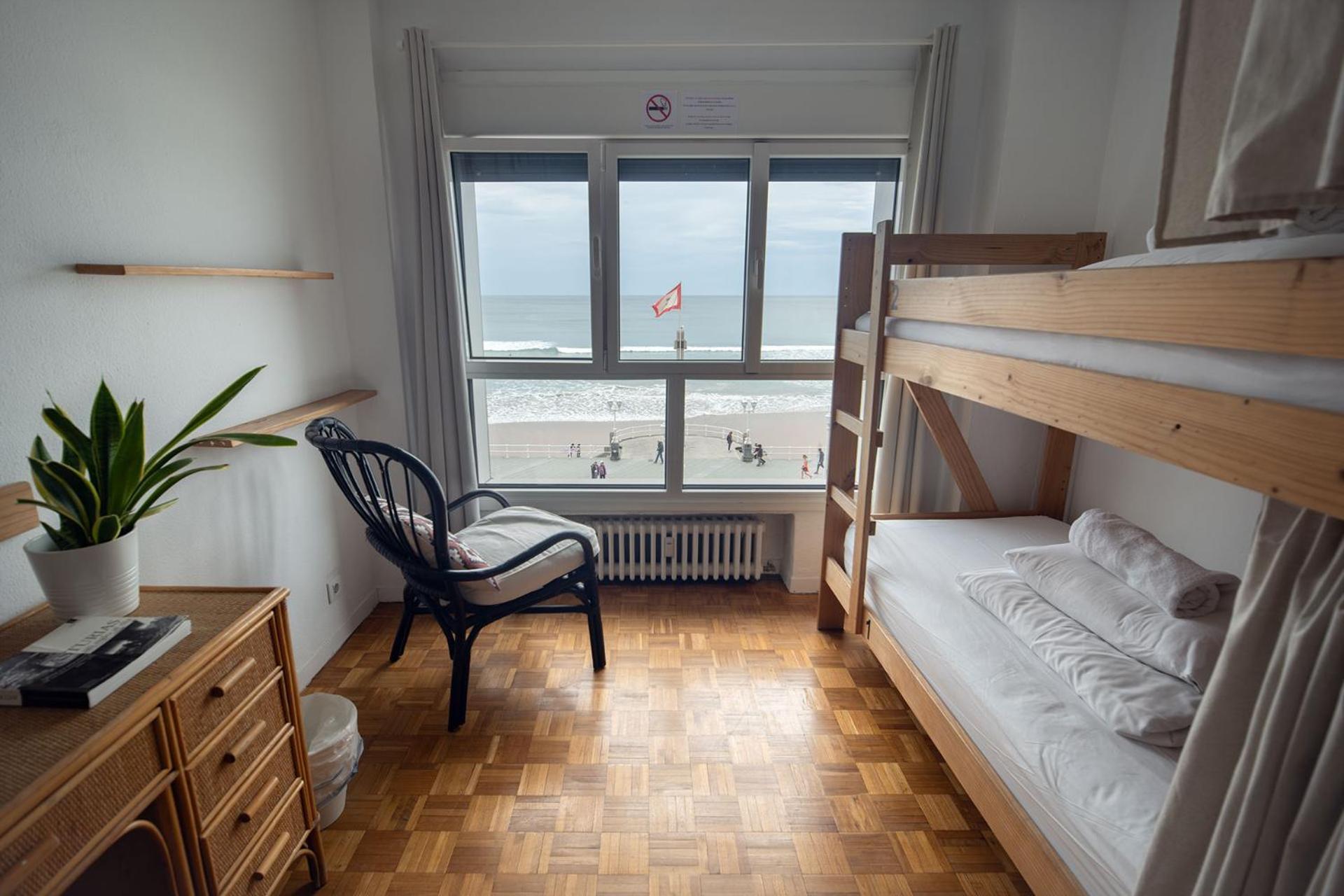 Boogalow Hostel Gijon Exterior photo